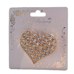 5/$25 Chloe Accessory Gold Crystal Heart Pin Brooch